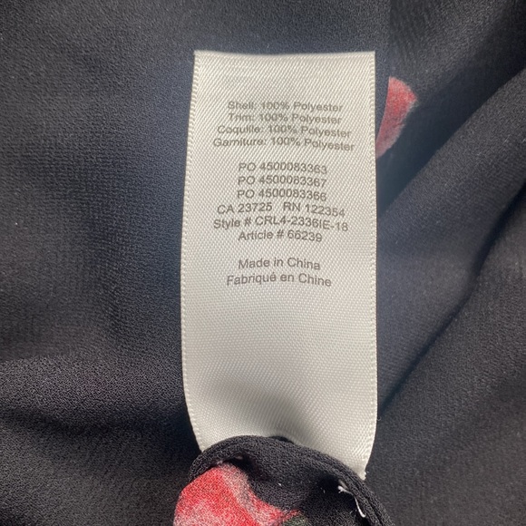 Black tank with flowers and back zipper detail - Picture 6 of 6